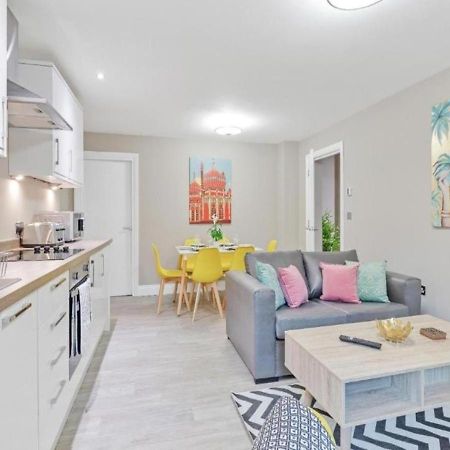 Appartamento Ocean Walk - By My Getaways - Free Parking Hove Esterno foto