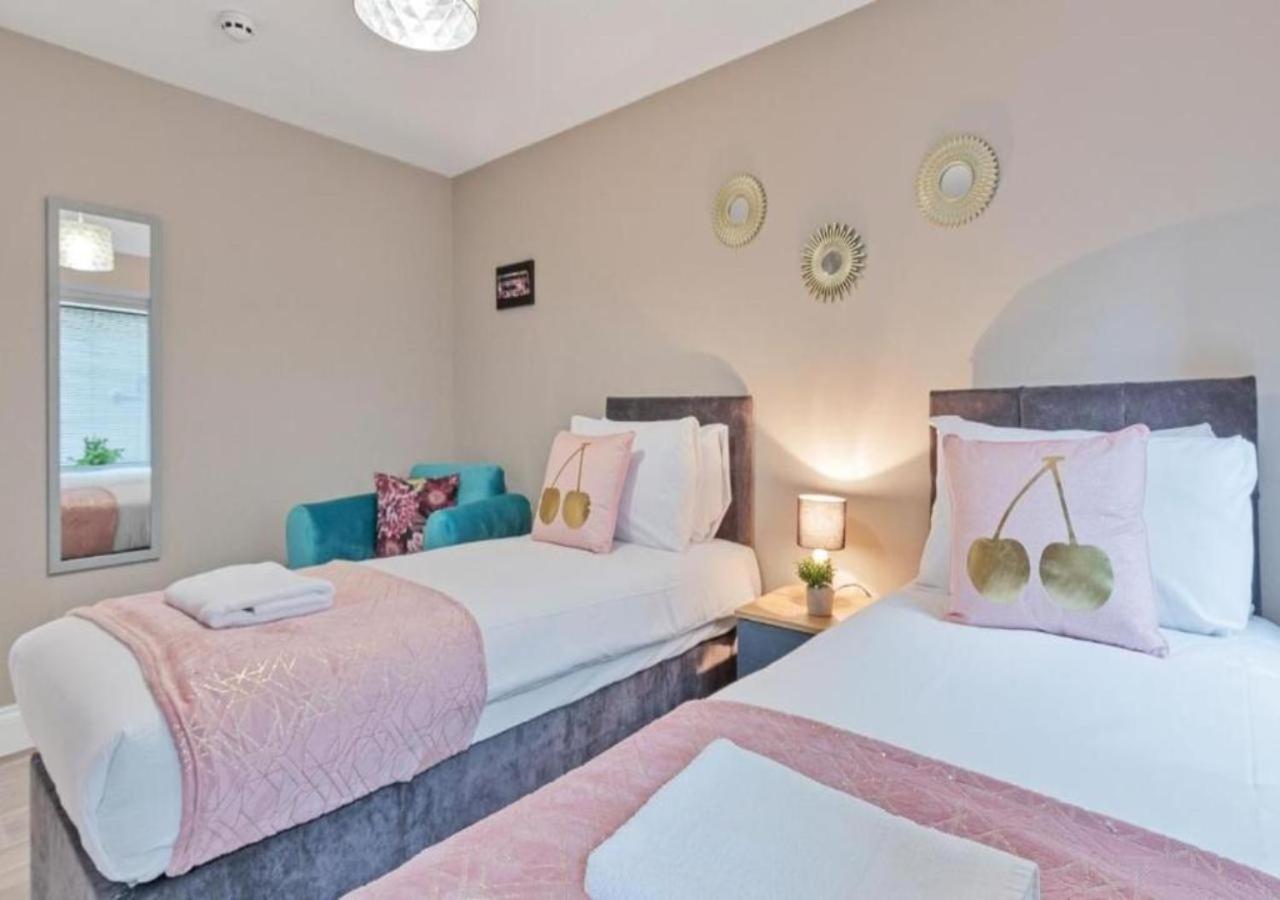 Appartamento Ocean Walk - By My Getaways - Free Parking Hove Esterno foto